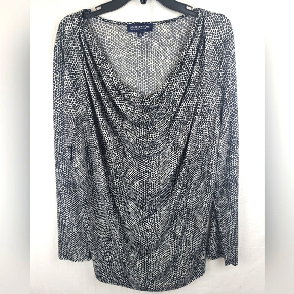 Jones New York Signature Woman Black and White Drape Neck Shirt Sz 1X - Picture 1 of 8